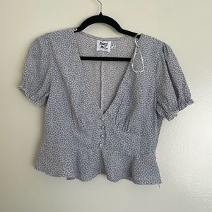 🦋PRINCESS POLLY🦋 FLORAL RUFFLE TOP